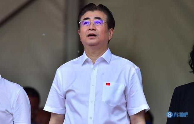 自拍网友自拍三级经典三级
