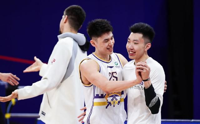 伊人激情综合