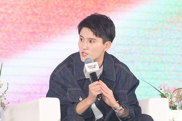 小马拉大车番号
