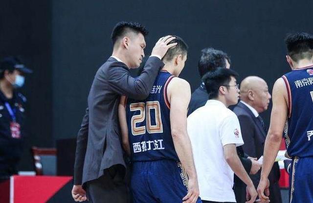 五月天婷婷免费视频